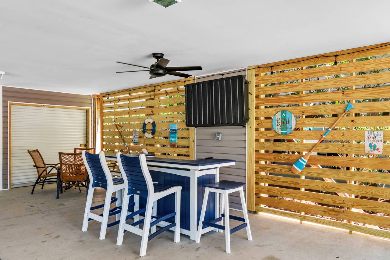 Sweet Caroline Vacation Home Photo 3